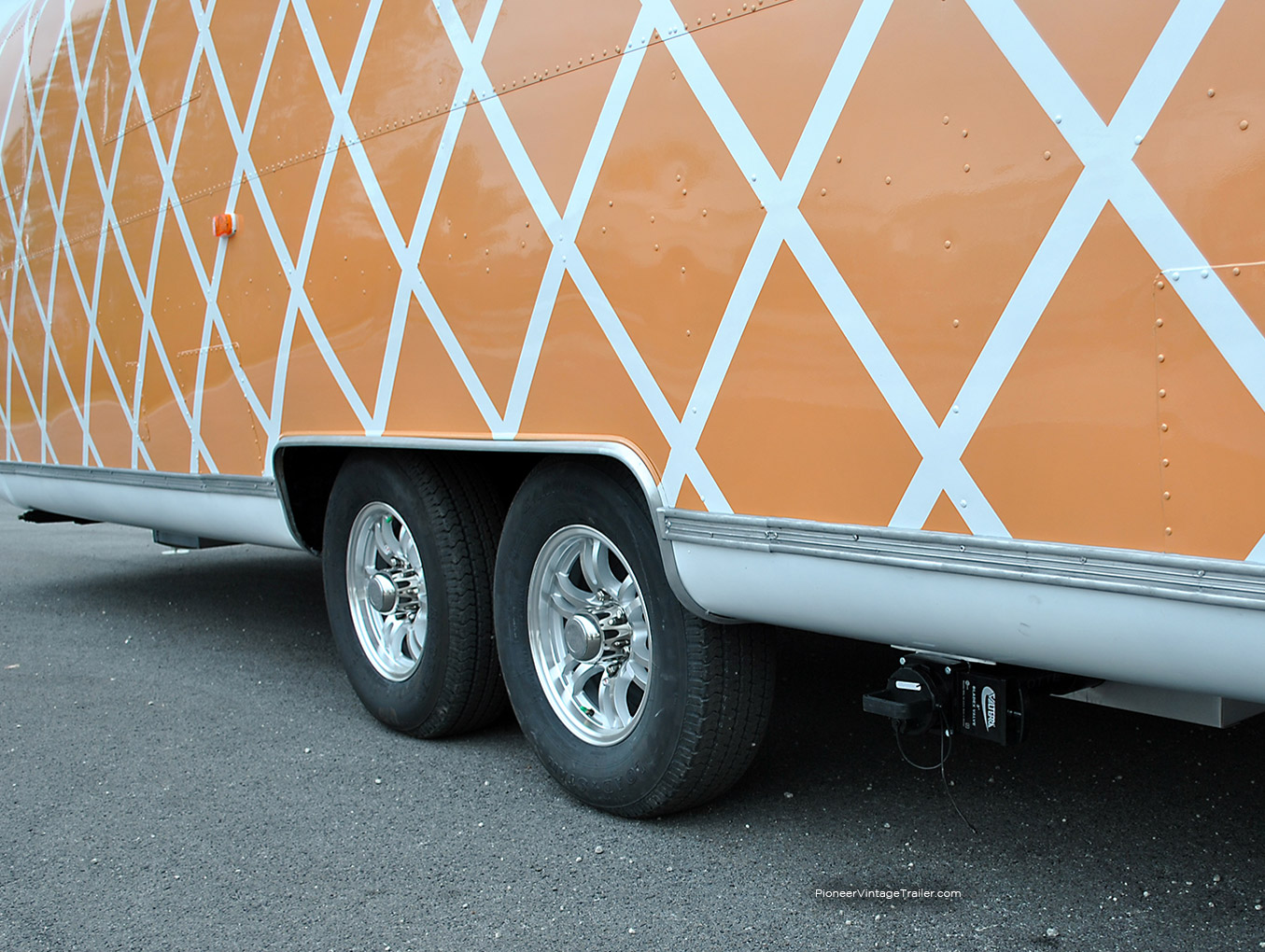 food trailer aluminum rims dual axle Argosy