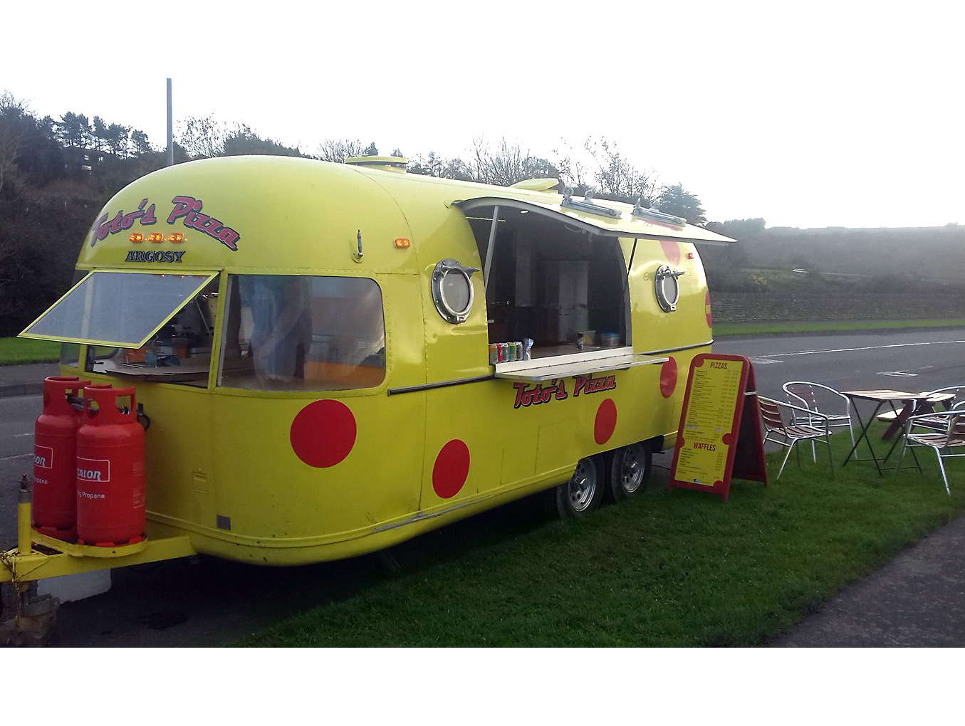 Airstream Argosy vending trailer pizza in Ireland