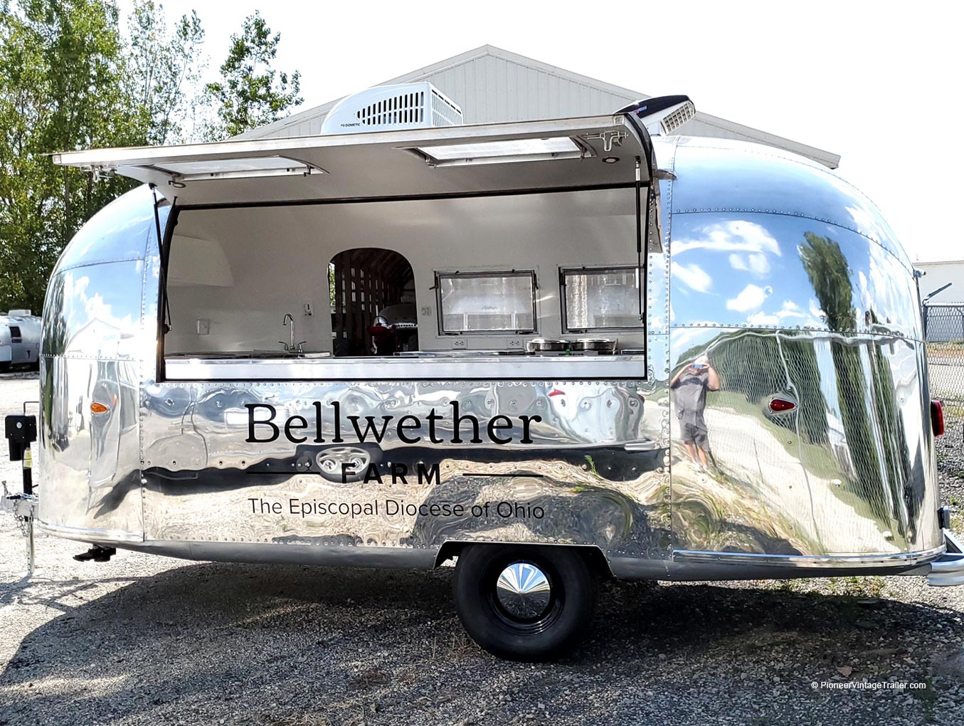 Bellwether Farm soup/sandwich Airstream serving trailer
