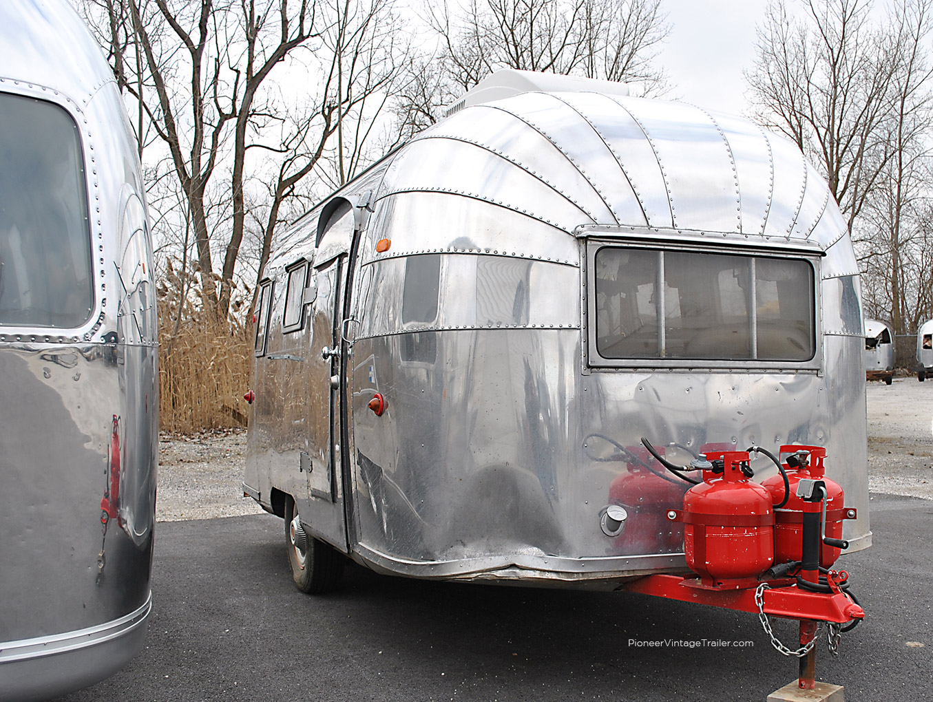 1954 Airstream Wanderer - front view before panel replacement