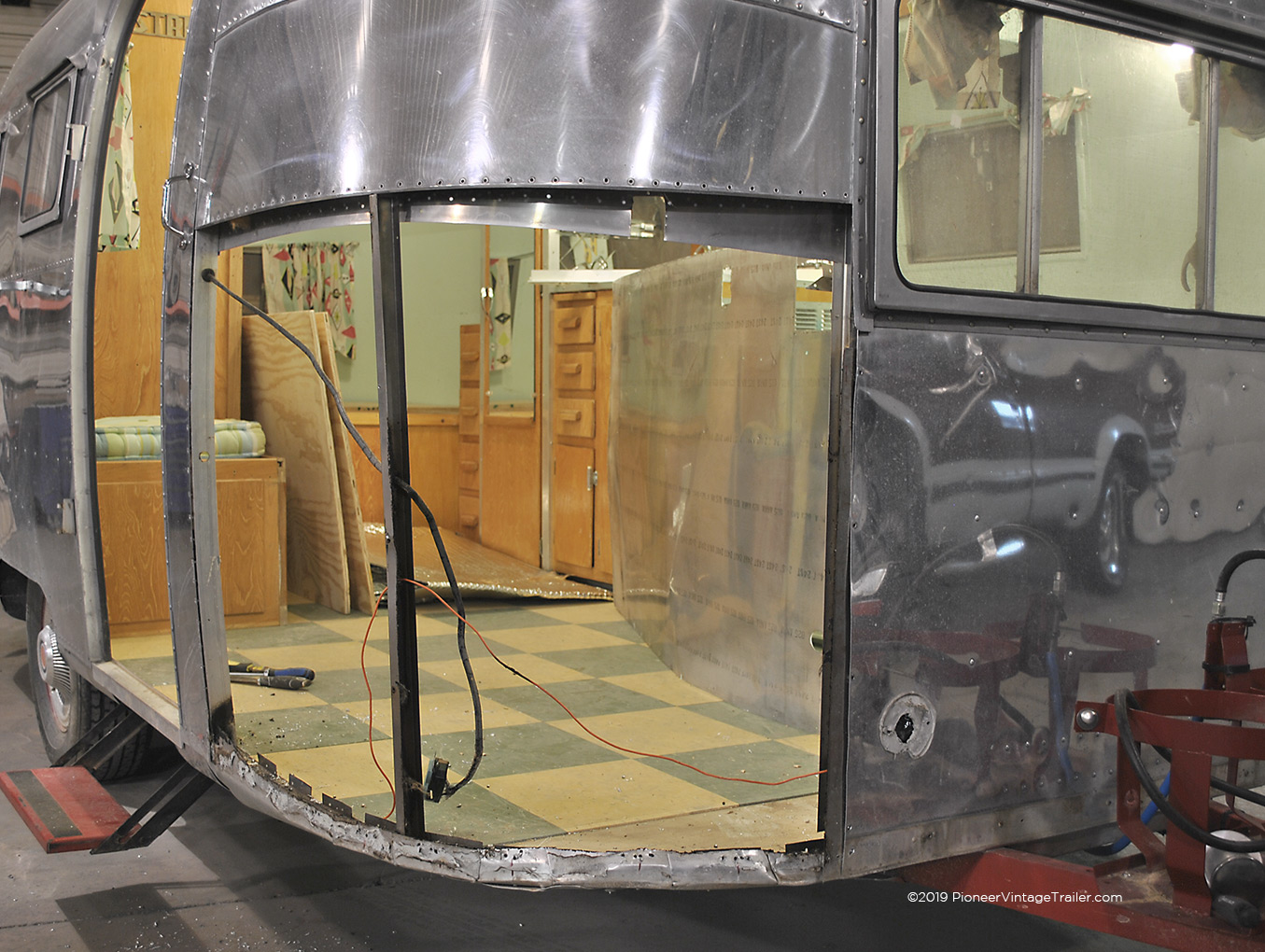 1954 Airstream Wanderer - panel replacement