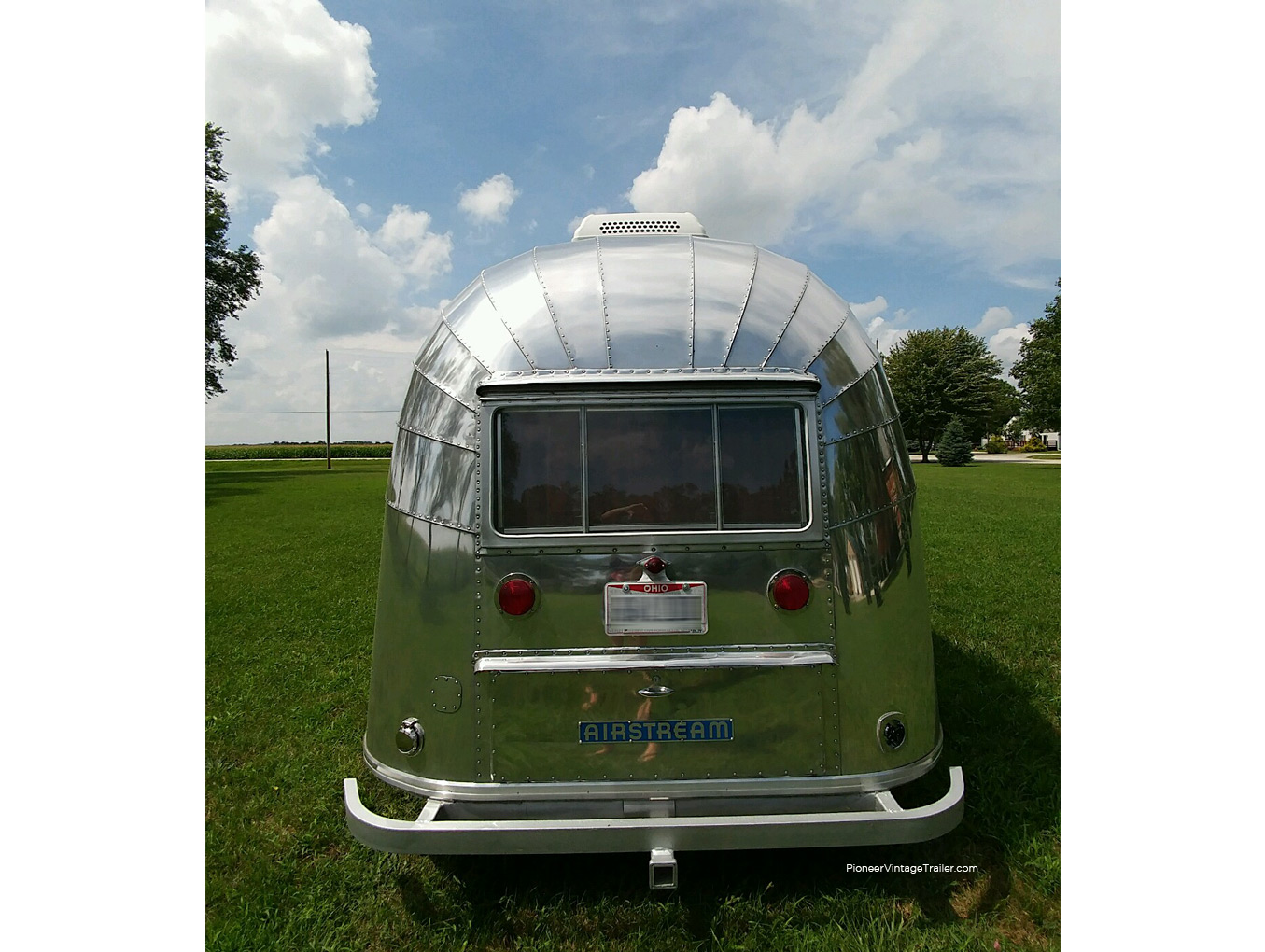 1956 Airstream Bubble rear view
